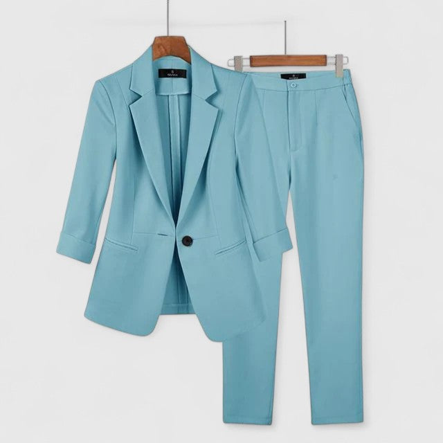 Talia | Sophisticated Blazer & Trouser