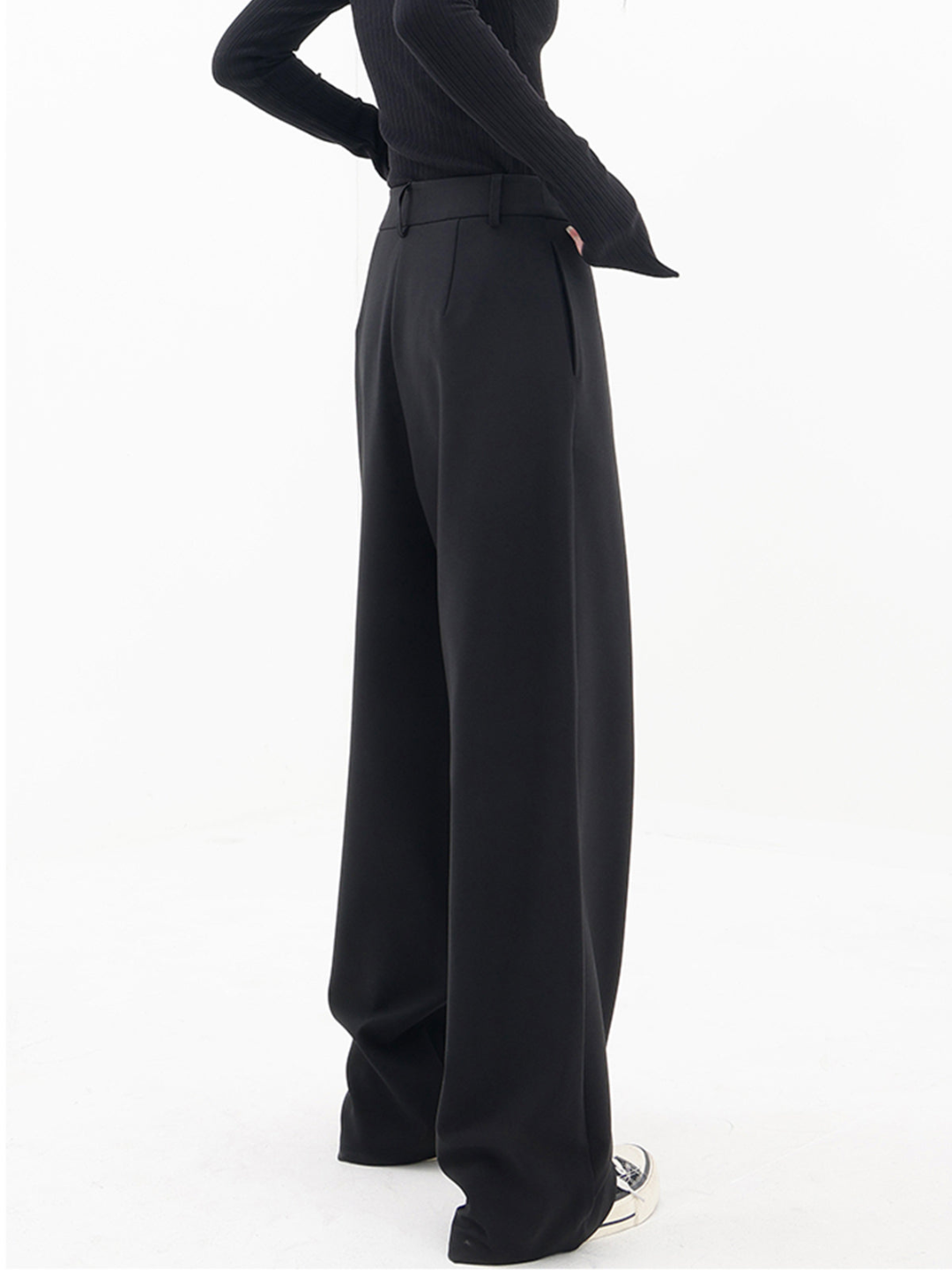 Talia | Modern Baggy Pants