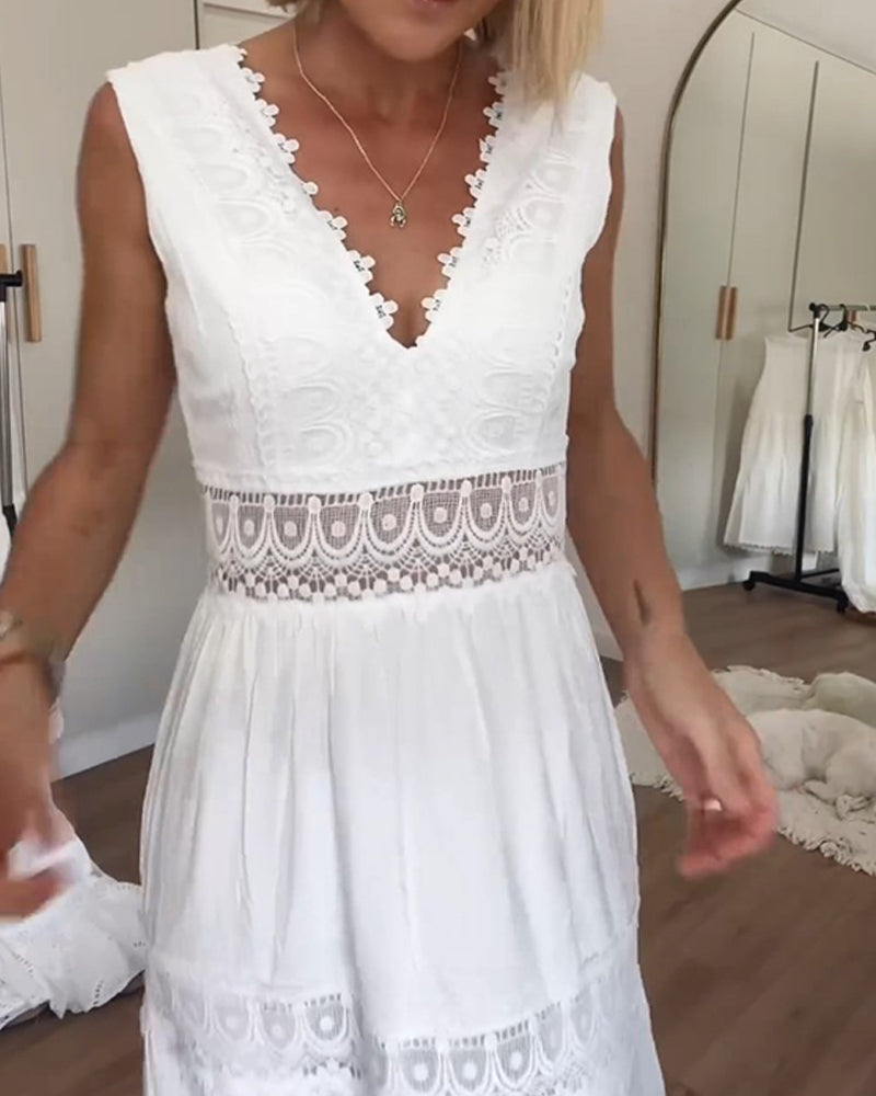 Talia | Clover White Lace Dress