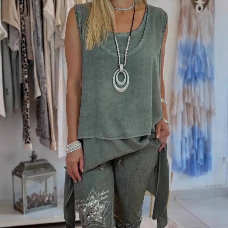 Talia | Two-Piece Set: Sleeveless Top and Printed Trousers