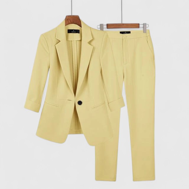Talia | Sophisticated Blazer & Trouser