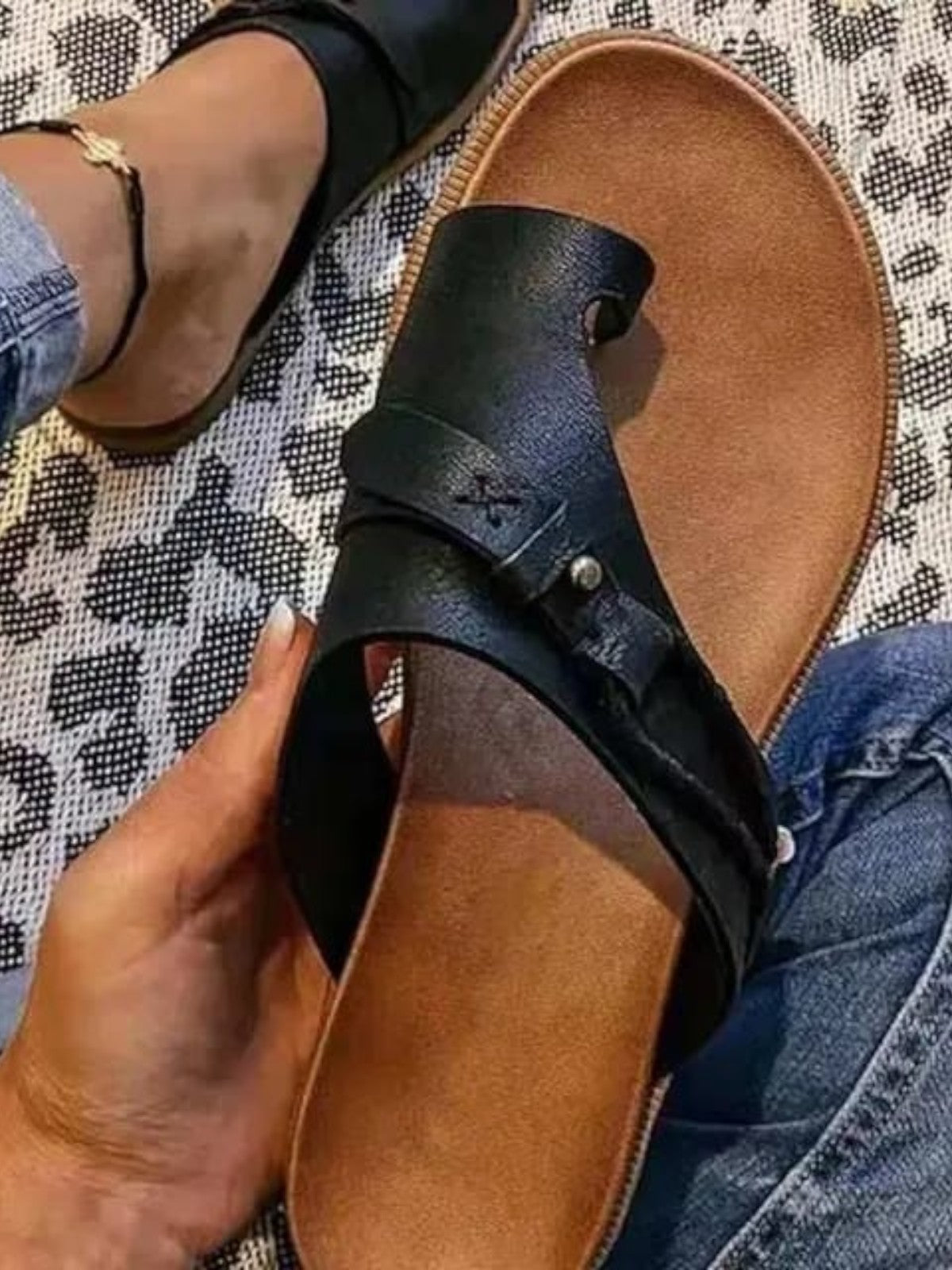 Talia | SURI ORTHOPEDIC COMFORTABLE SANDALS