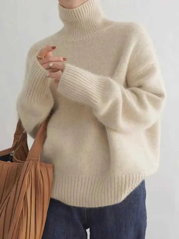 Talia | Soft and Elegant Cashmere Turtleneck Sweater