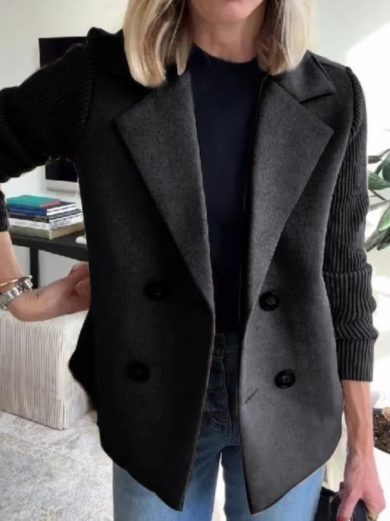 Talia | EVA SWEATER BLAZER