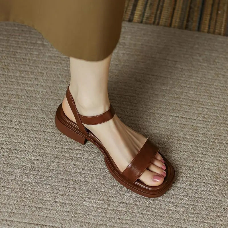 Talia | SERENITH LEATHER SANDALS FOR REFINED EVERYDAY COMFORT